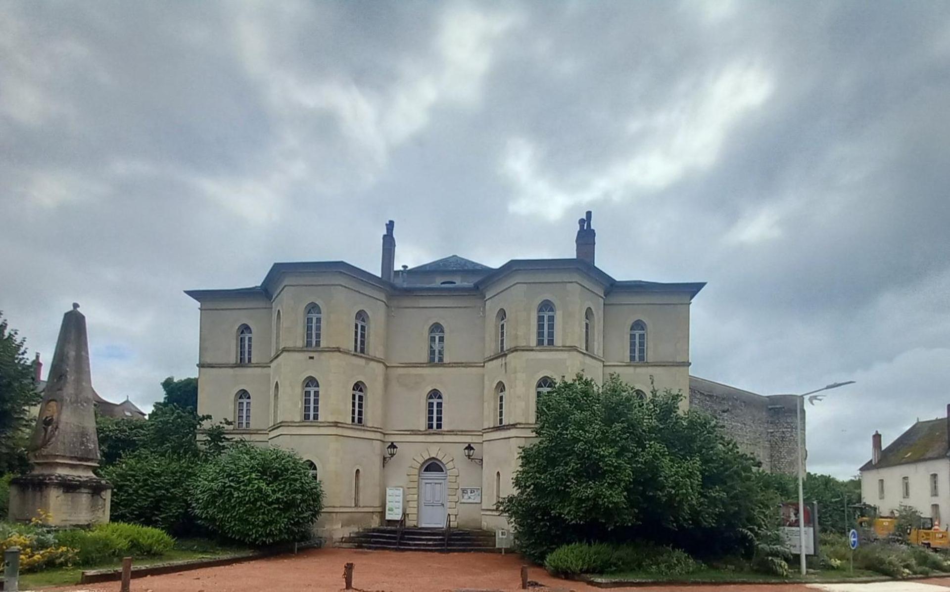 Jls'Tudios " U Sognu" Appartement Cosne-sur-Loire Buitenkant foto